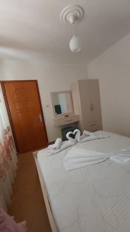 B.b Apartment