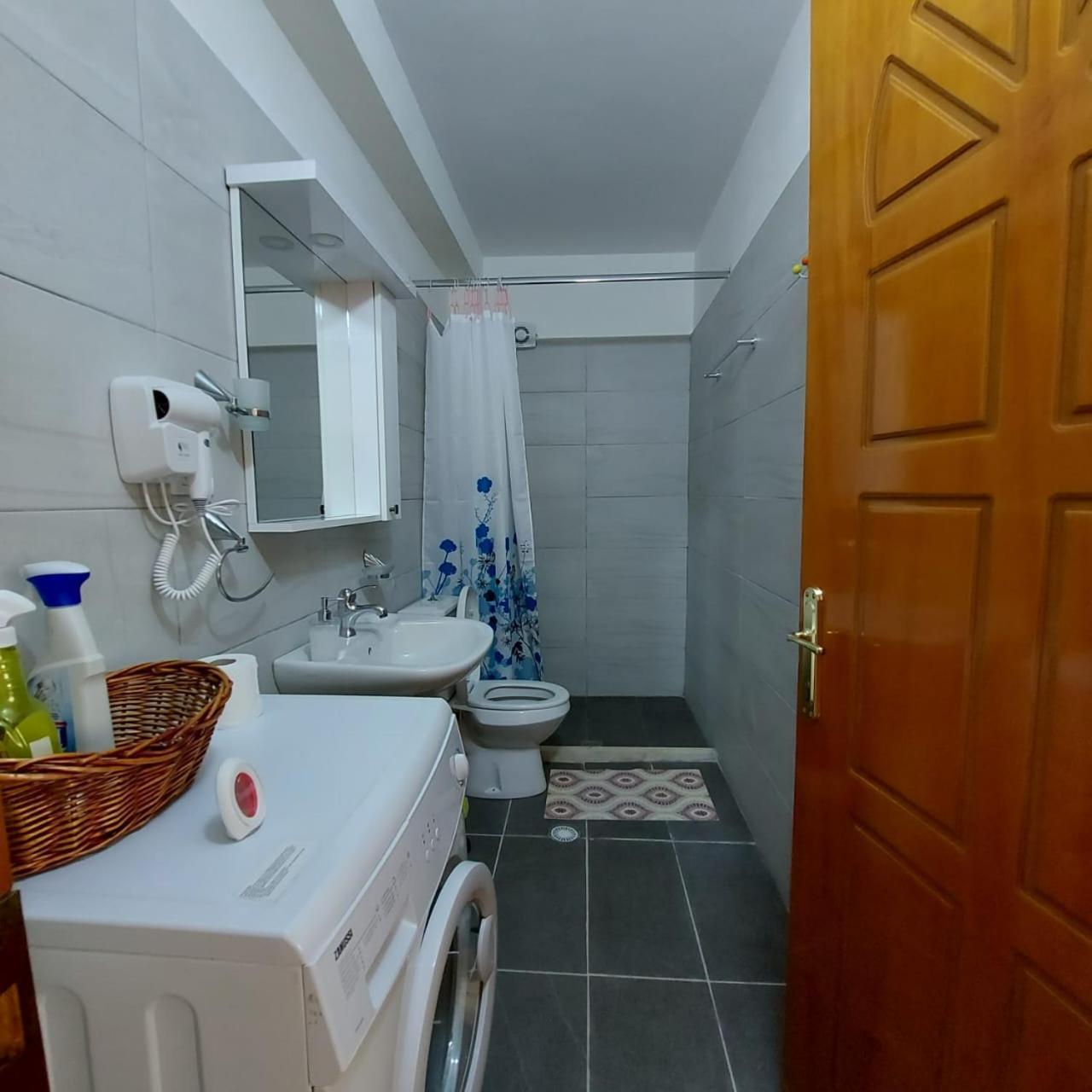 B.b Apartment