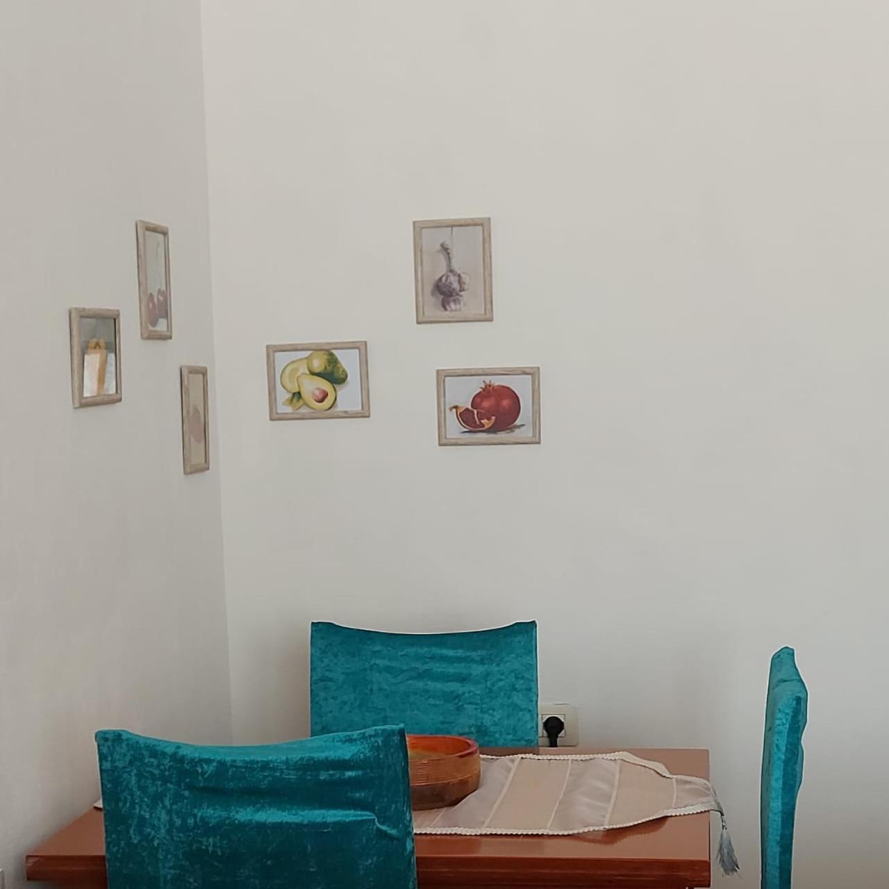 Apartment B.b