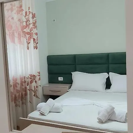B.B Guesthouse Sarande Exterior photo